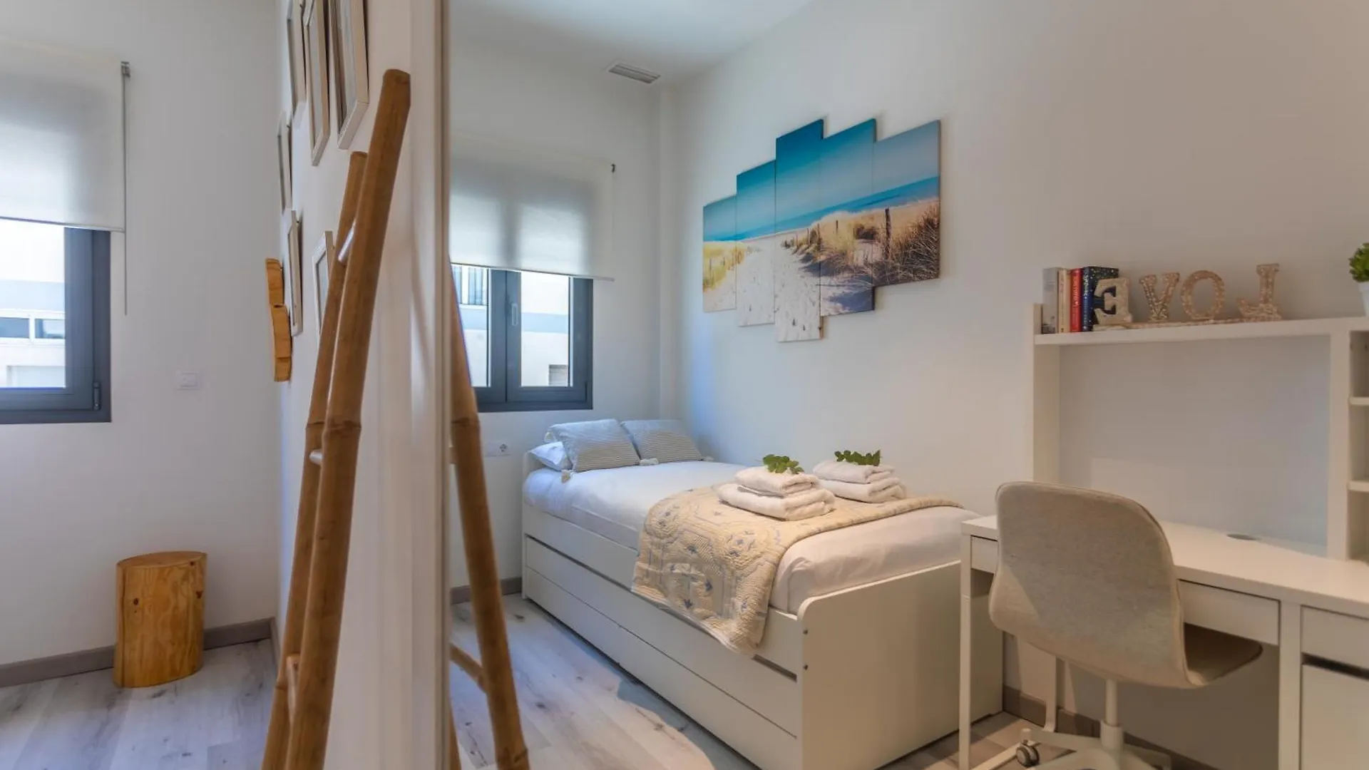 Zona Centrica Pero Tranquila Con Piscina Y Fibra Apartment Tarifa