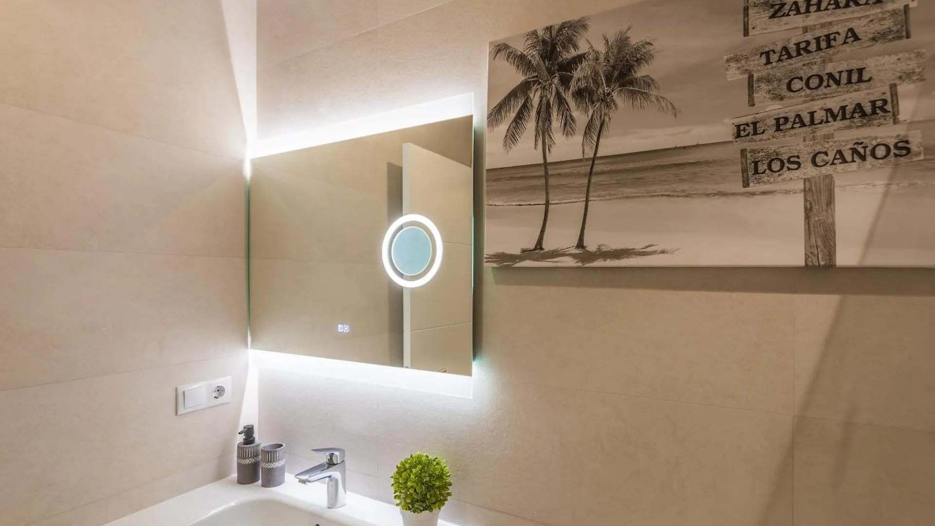 Zona Centrica Pero Tranquila Con Piscina Y Fibra Apartment Tarifa 0*,